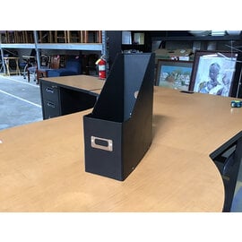 11 1/2x5x13” Black vinyl folding magazines holder 7/10/25