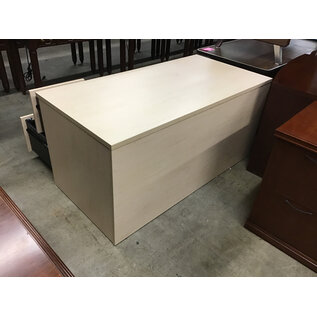 30x60x28” Light wood laminate double pedestal 5 drawer desk 10/7/25