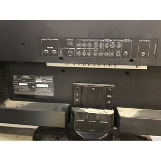 Toshiba 37” 37AV500U LCD TV with HDMI 10/31/25