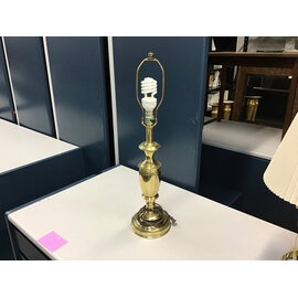 29” Brass table lamp - no shade 1/14/26
