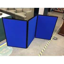 72x35 1/2” Quartet 3 panel folding display pin board with case 1/26/26