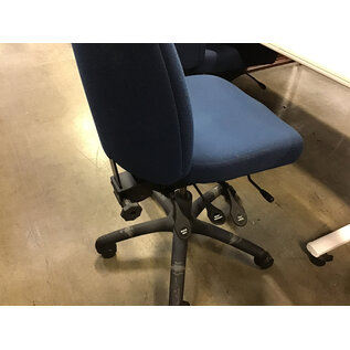 Navy blue cushioned adjustable desk chair - some wear, no arms 2/3/26