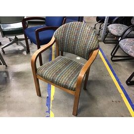 Tan dotted pattern wood frame side chair 2/5/26