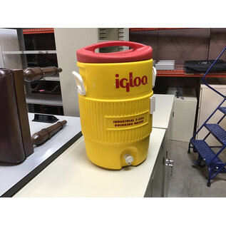 Yellow Igloo 5 gallon water cooler with dispenser- used, very clean 2/17/26