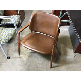 Brown pleather seat wood frame extra wide side chair 6/9/26