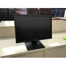 22” ACER V226WL VGA monitor 3/10/26