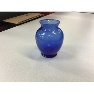 6” Tall Blue glass wide mouth vase 4/29/26