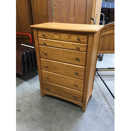 18x36x49” Light wood 5 drawer dresser 5/8/26