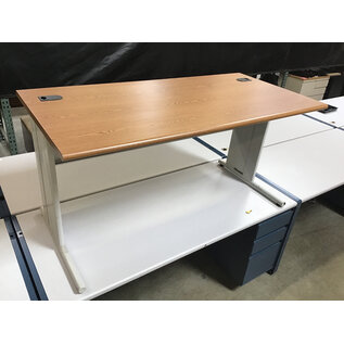 29x60x30” Beige metal frame wood laminate top work table 6/19/26