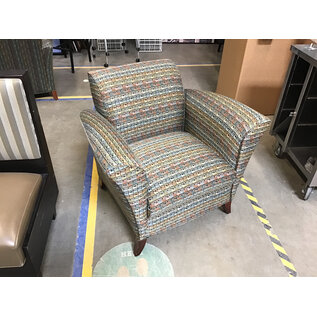 36” Multicolor dot pattern lounge chair 7/10/26