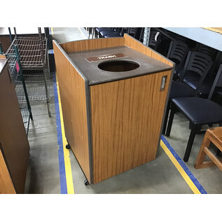 26x26x41” Trash bin cabinet on castors - no bin included 7/14/26