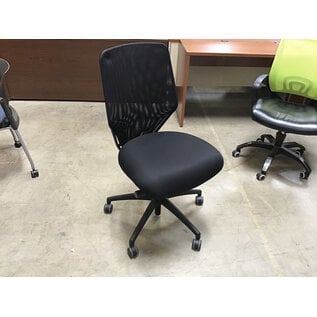Black mesh back cushioned seat adjustable height desk chair - no arms 7/15/26