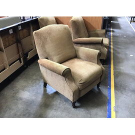 32” Light brown pattern reclining lounge chair - slight wear 8/7/26