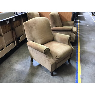 32” Light brown pattern reclining lounge chair - slight wear 8/7/26