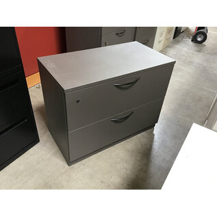 19x36x28” Dark gray metal 2 drawer lateral file cabinet 9/2/26