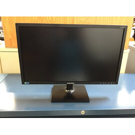 Samsung 23” S23C200B VGA Monitor - small scratch 9/2/26