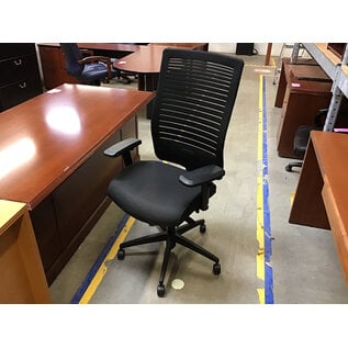 Black mesh high back cushioned seat adjustable desk chair 9/10/26