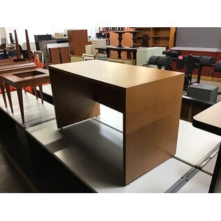 24x48x29 1/2” Wood laminate computer table 9/10/26