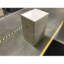 18x15x29” Beige metal 2 drawer file cabinet 9/22/26