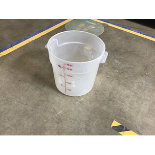 18 quart plastic measuring buckets 9/22/26