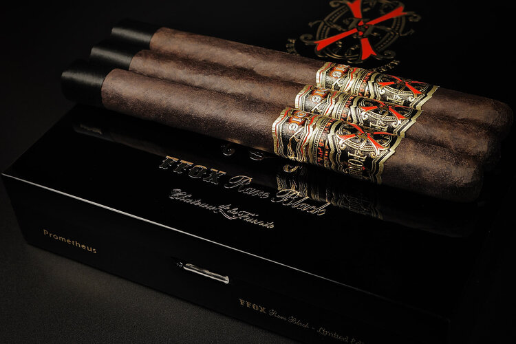 Arturo Fuente Opus X FFOX - Rare Black Double Corona - Box 10