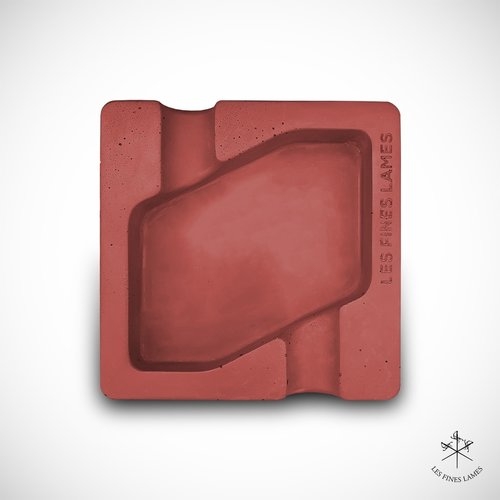 Les Fines Lames Les Fines Lames Dyad - 2 Cigar Ashtray - Red Les Fines Lames Les Fines Lames Dyad - 2 Cigar Ashtray - Red