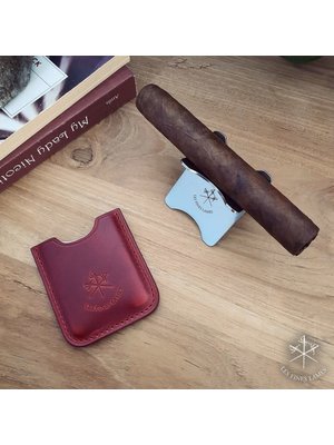 Les Fines Lames Les Fines Lames Cigar Stand with Leather Sheath - Cherry Red