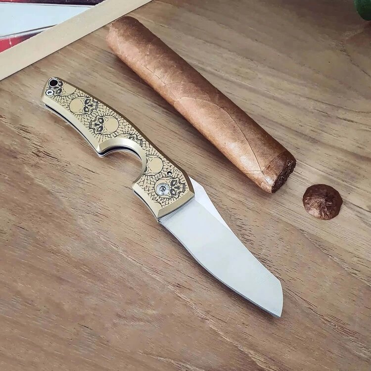 Les Fines Lames Les Fines Lames Les Petit Cutter - Brass Skulls