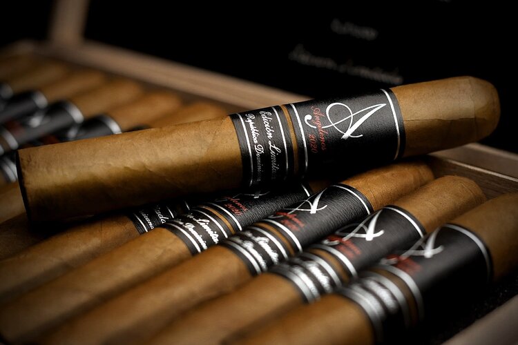 Angelenos Angelenos Robusto - Box 25