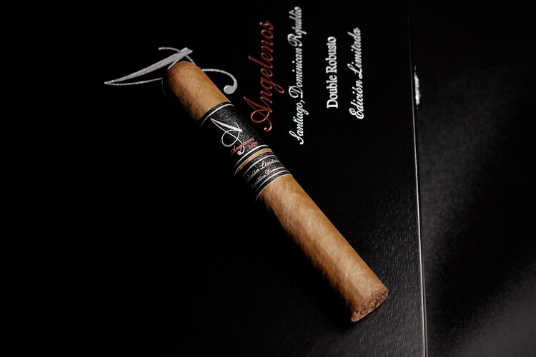 Angelenos Angelenos Double Robusto - single