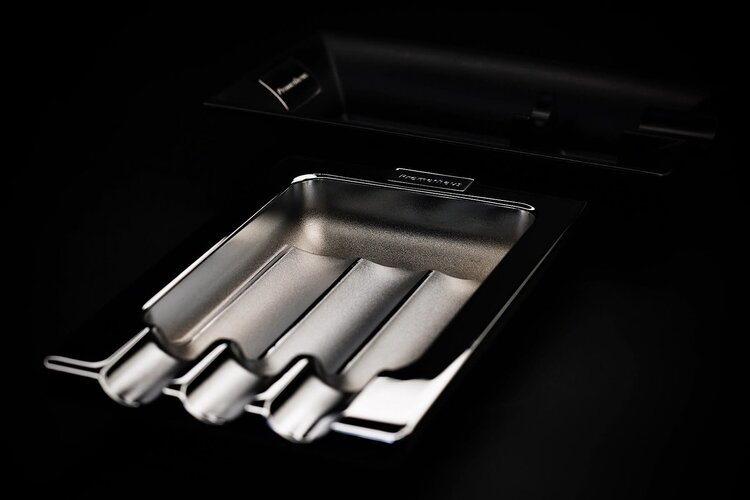 Prometheus Accessories Prometheus Metal 3 Cigar Ashtray - Chrome