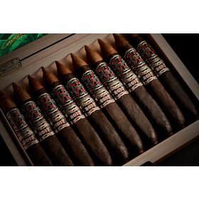 Arturo Fuente Opus X FFOX - El Scorpion Maduro - Box 10