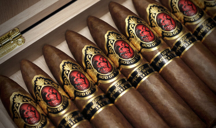 God of Fire God of Fire KKP Special Reserve Piramide 58 - Box 10