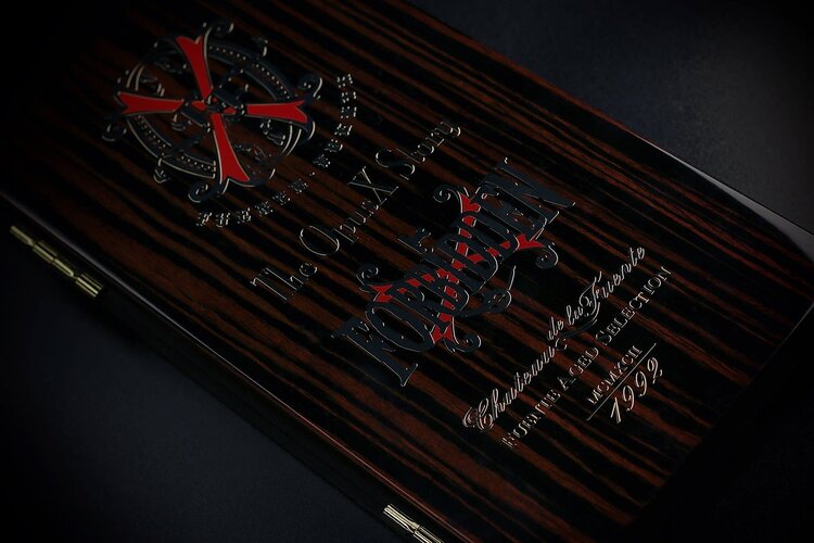 Arturo Fuente Opus X FFOX Opus X Story - Forbidden X - 4 Cigars Macassar