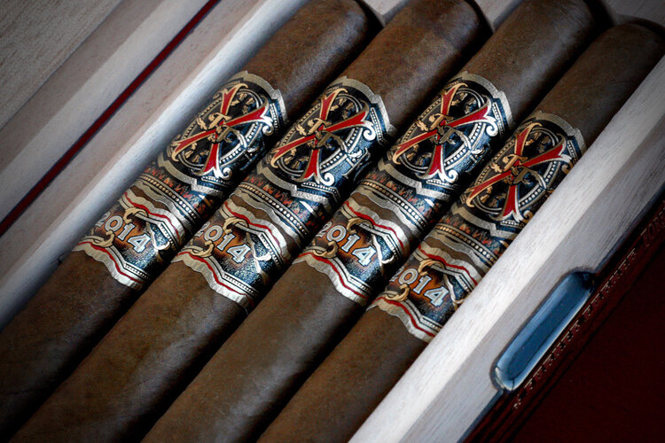 Arturo Fuente Opus X FFOX Opus X Story - Forbidden X - 4 Cigars Macassar