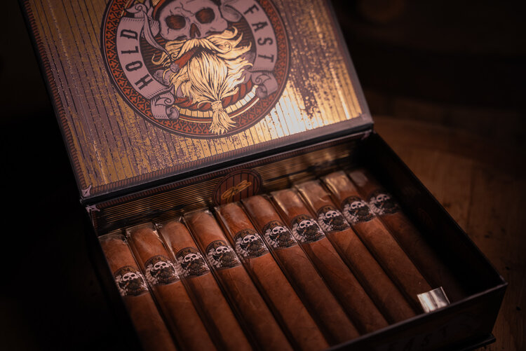 Limited Cigar Association LCA - Jeremy Siers Hold Fast - single