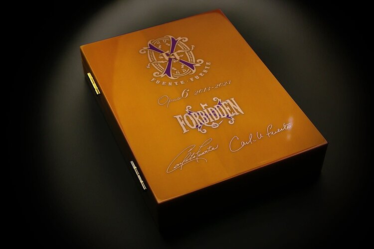 Arturo Fuente Opus X FFOX Opus 6 - 2025 Release - Yellow
