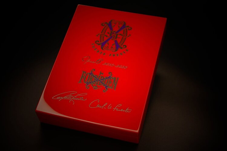 Arturo Fuente Opus X FFOX Opus 6 - November 2024 Release - Red