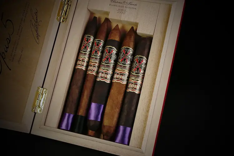 Arturo Fuente Opus X FFOX Opus 5 - Opus X Serie Heaven and Earth