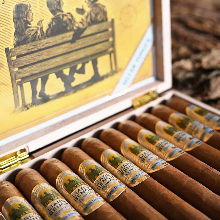 Liars Bench Cigars Liars Bench Cigar - Silver Tongue 6x54 - single