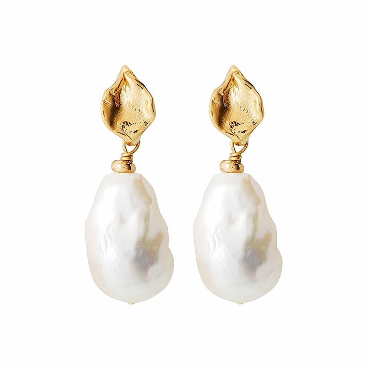 Antonia Baroque Pearl Earrings