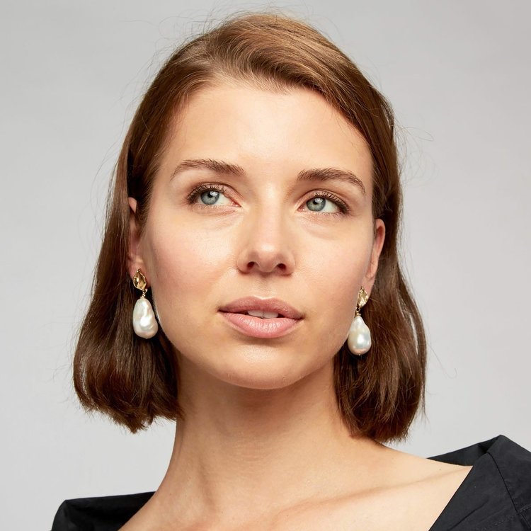 Antonia Baroque Pearl Earrings
