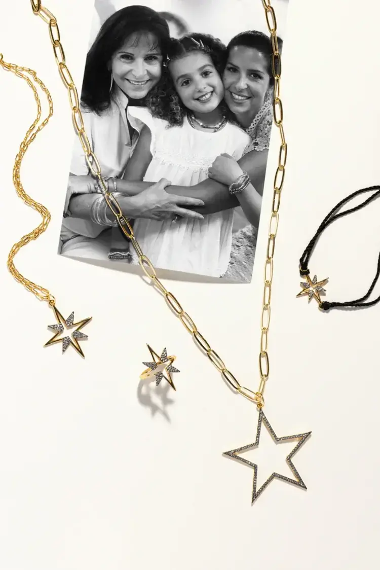 Angie Star Ring