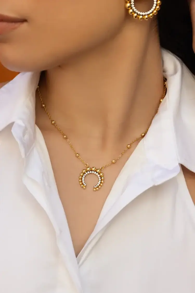 Nicole Short Necklace