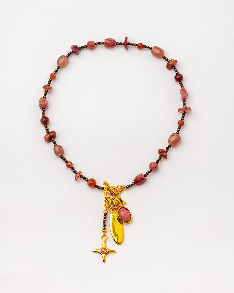 Short Necklace w Hematite, Quartz, Pearls