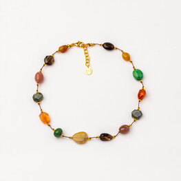 Short floating necklace with quartz