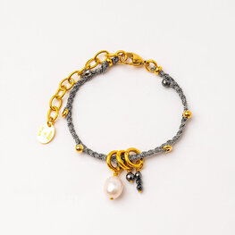 Nara Pearl & Hematite Bracelet