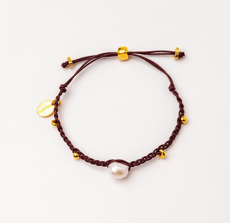 Nara Pearl Bracelet – Burgundy Cord