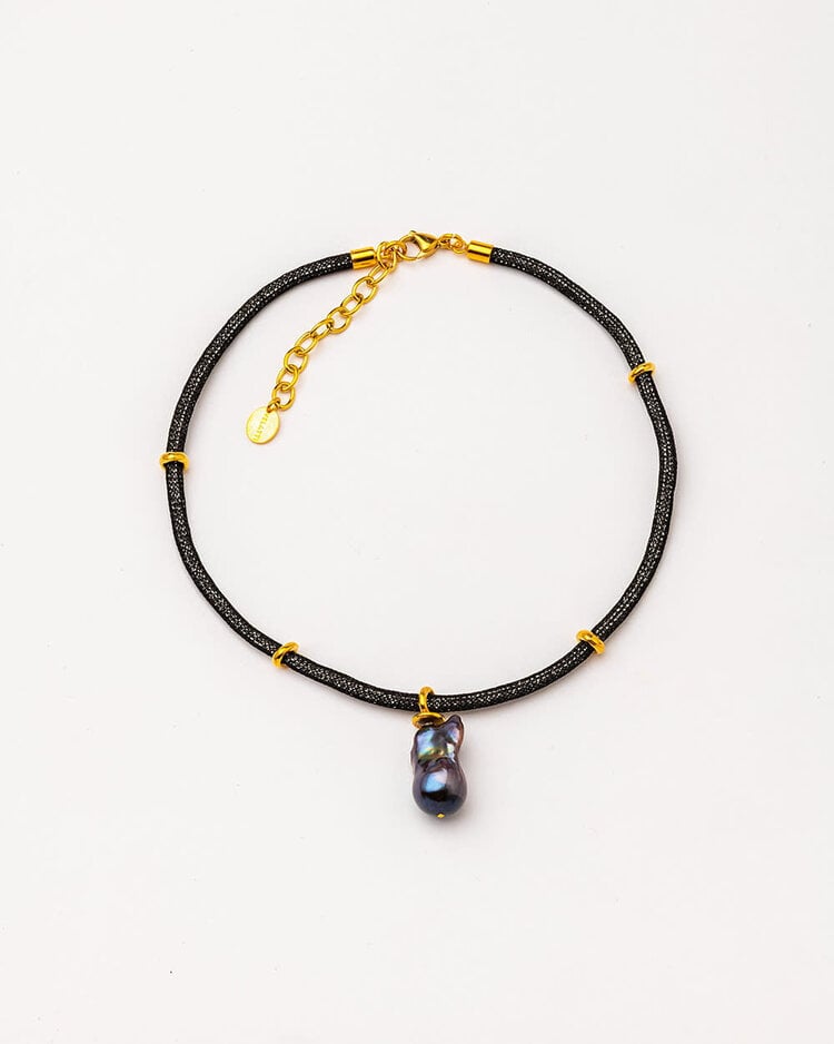 Marina Baroque Pearl Necklace