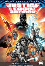 DC Comics Justice League of America TP Volume 01
